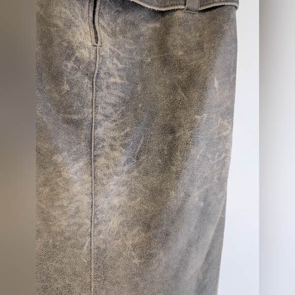 Vintage Leather Skirt With fringe Belt - Picture 7 of 12